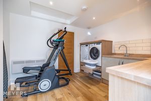 Photo 26- click for photo gallery